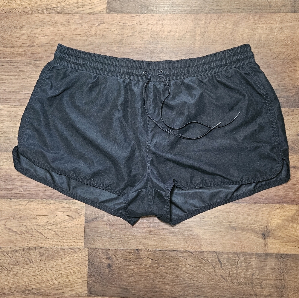 Active Shorts | Old Navy | Size L